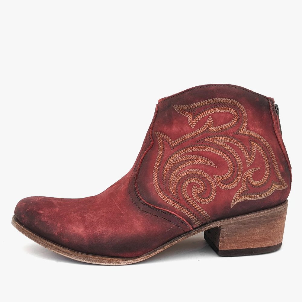 LIBERTY Black Red Leather Western Ankle Boots